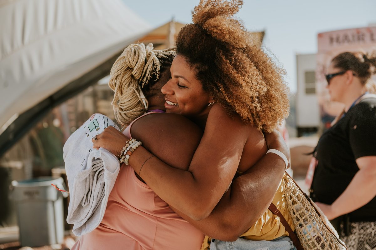 Elizabeth Faye brand lifestyle photograph