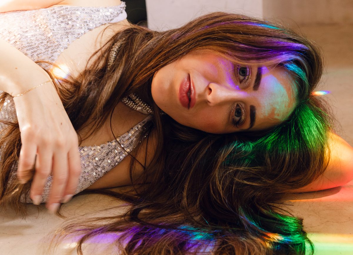 Elizabeth Faye rainbow headshot, second option
